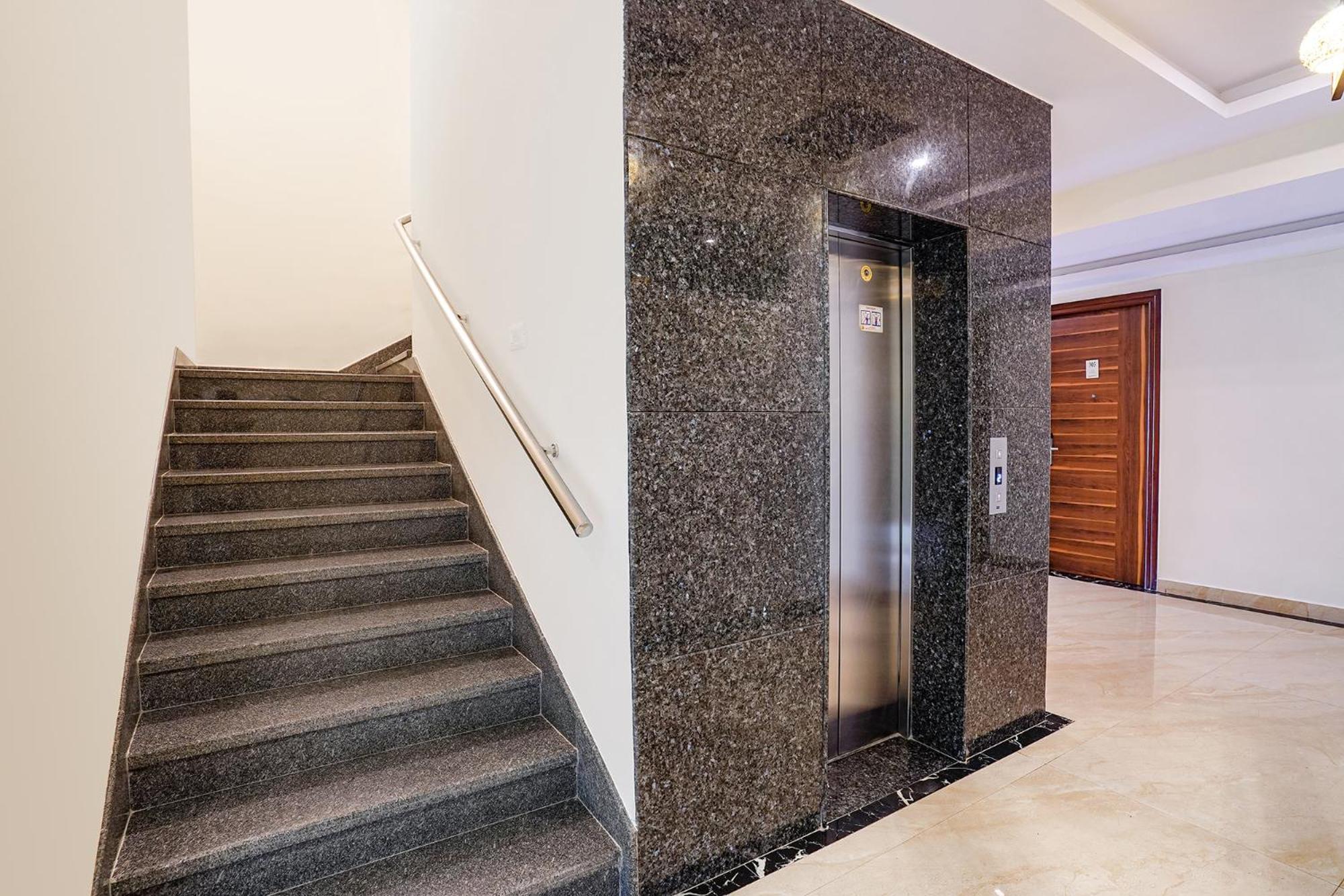 Fabhotel Wonder Stay Suite Rooms - Nr Aecs Layout Main Road Бангалор Экстерьер фото