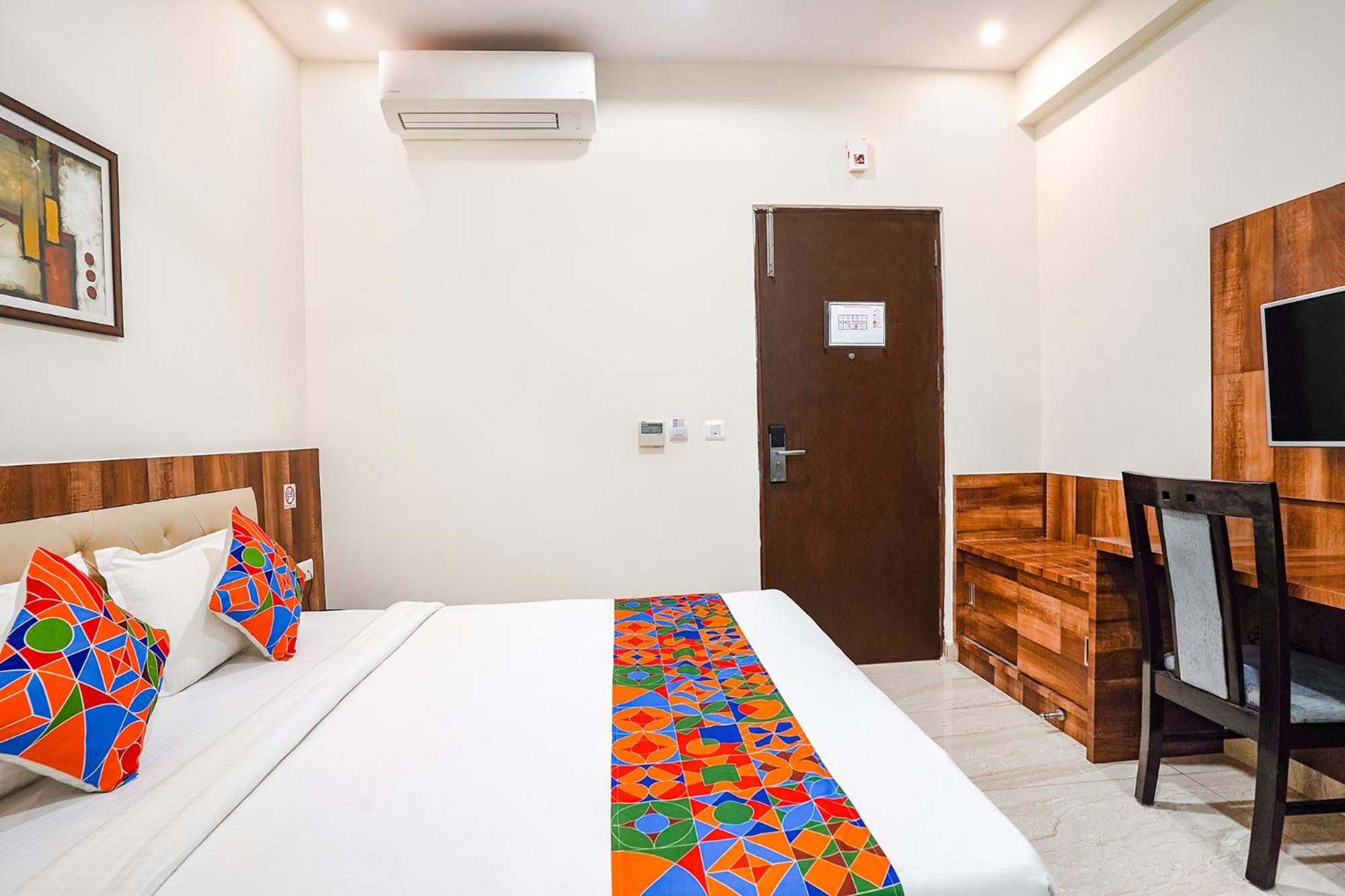 Fabhotel Wonder Stay Suite Rooms - Nr Aecs Layout Main Road Бангалор Экстерьер фото