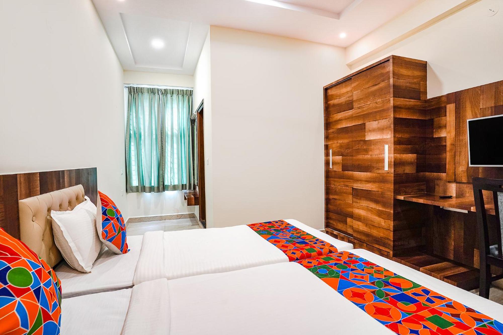 Fabhotel Wonder Stay Suite Rooms - Nr Aecs Layout Main Road Бангалор Экстерьер фото