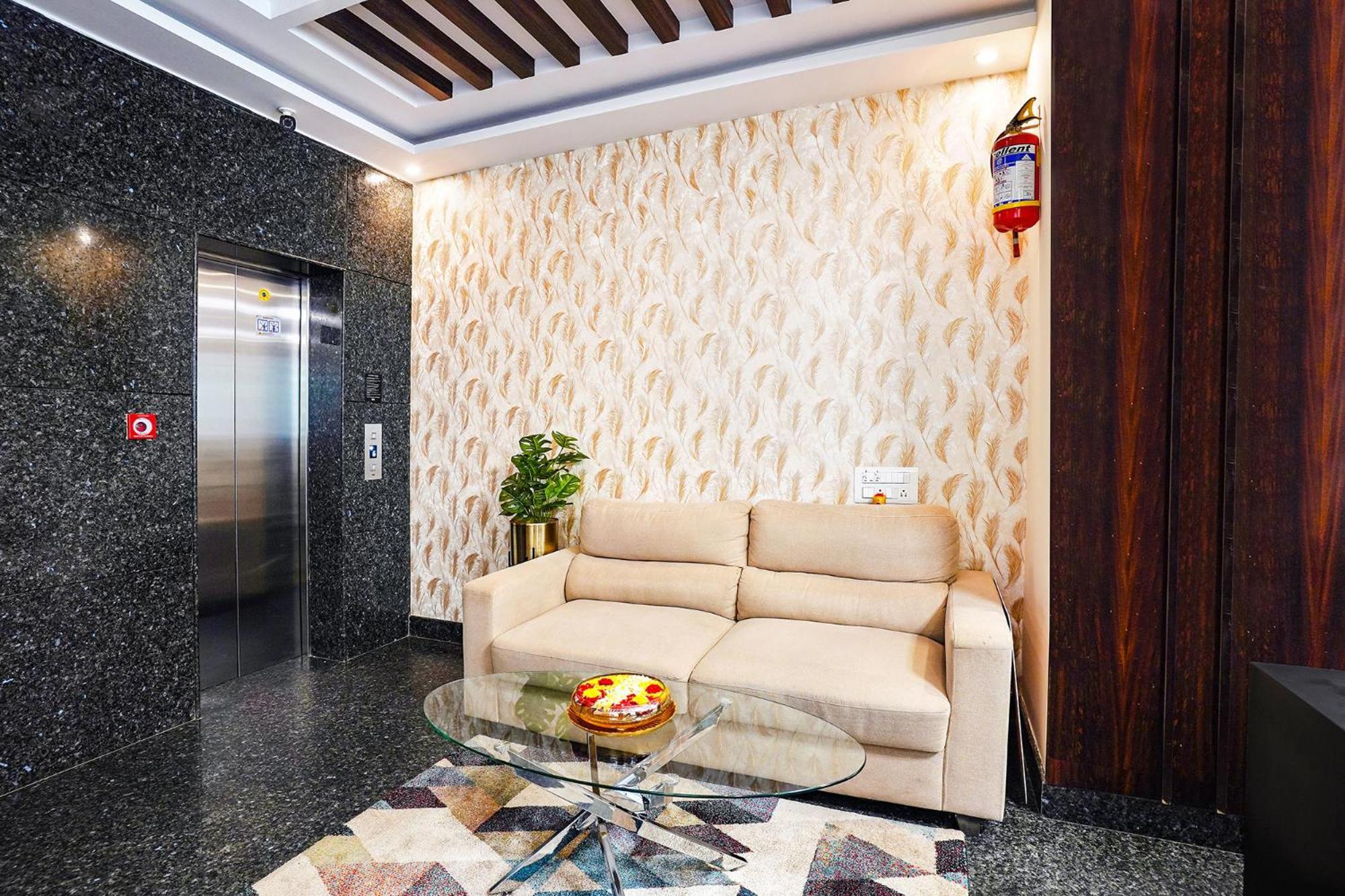 Fabhotel Wonder Stay Suite Rooms - Nr Aecs Layout Main Road Бангалор Экстерьер фото