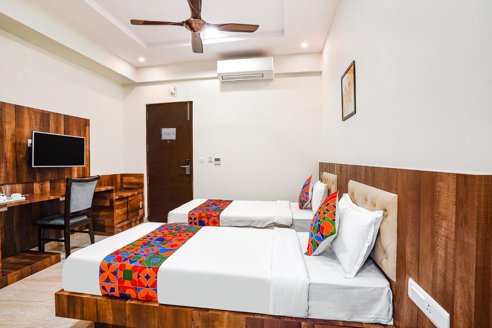 Fabhotel Wonder Stay Suite Rooms - Nr Aecs Layout Main Road Бангалор Экстерьер фото
