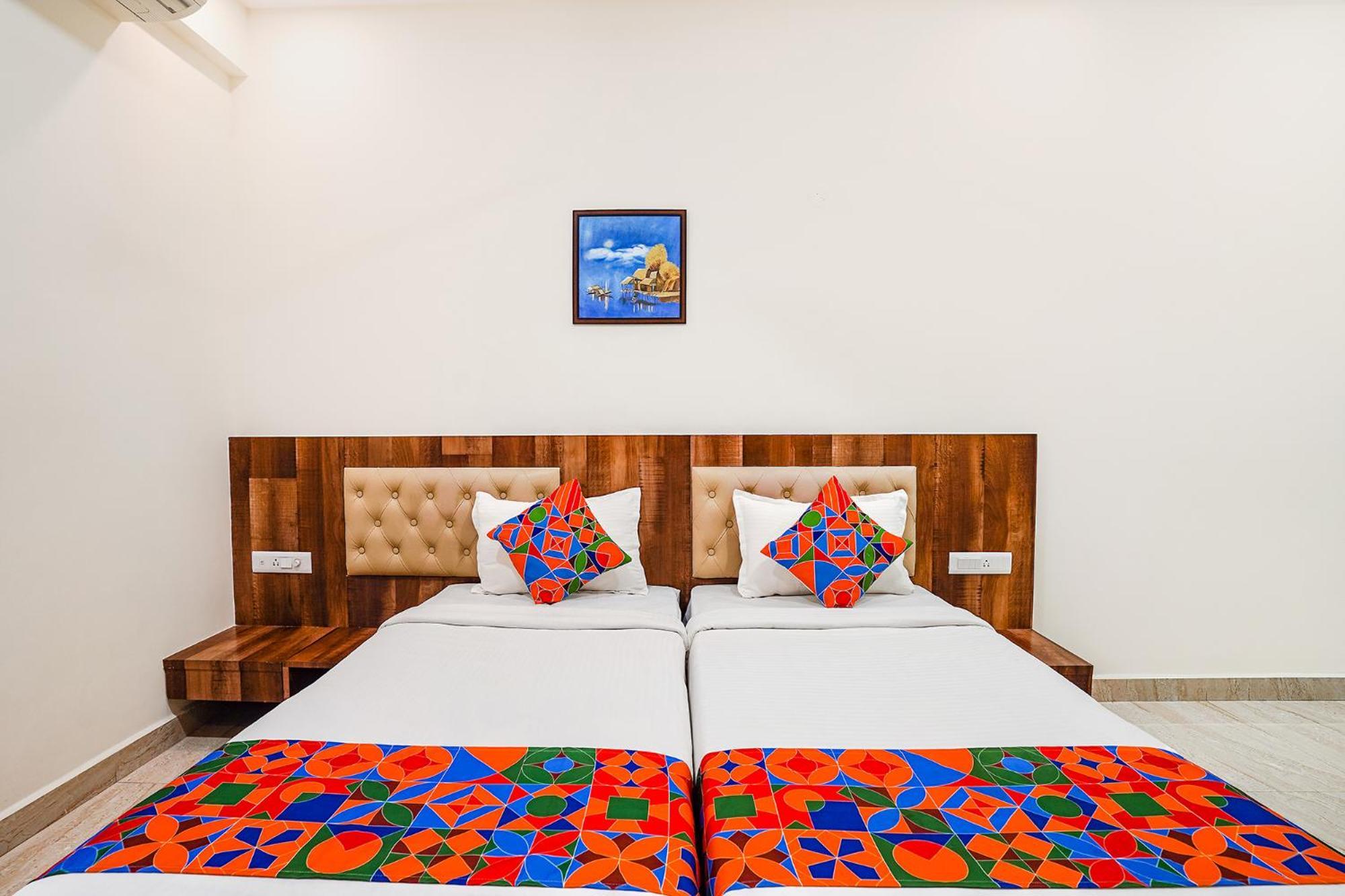 Fabhotel Wonder Stay Suite Rooms - Nr Aecs Layout Main Road Бангалор Экстерьер фото