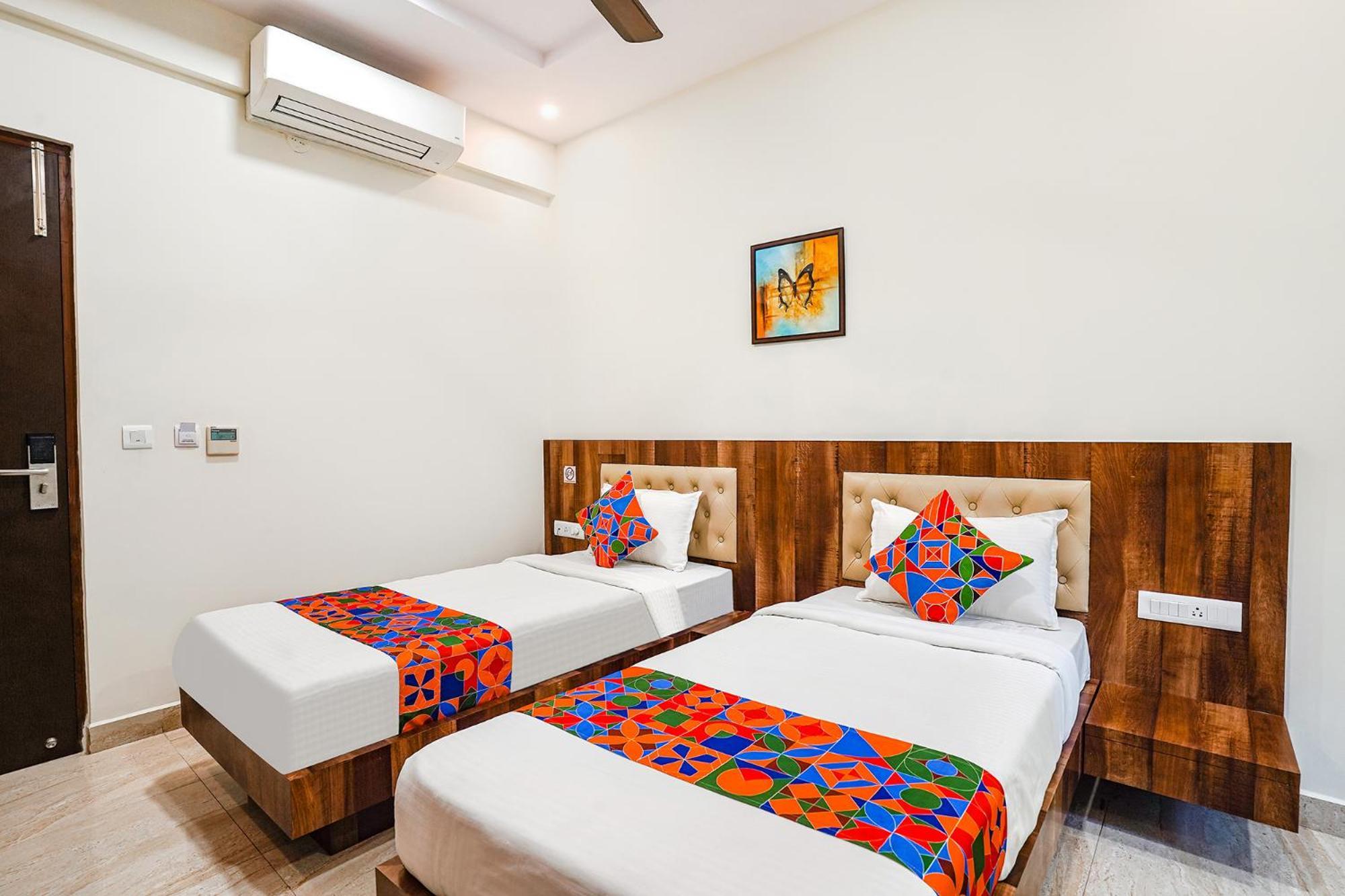 Fabhotel Wonder Stay Suite Rooms - Nr Aecs Layout Main Road Бангалор Экстерьер фото