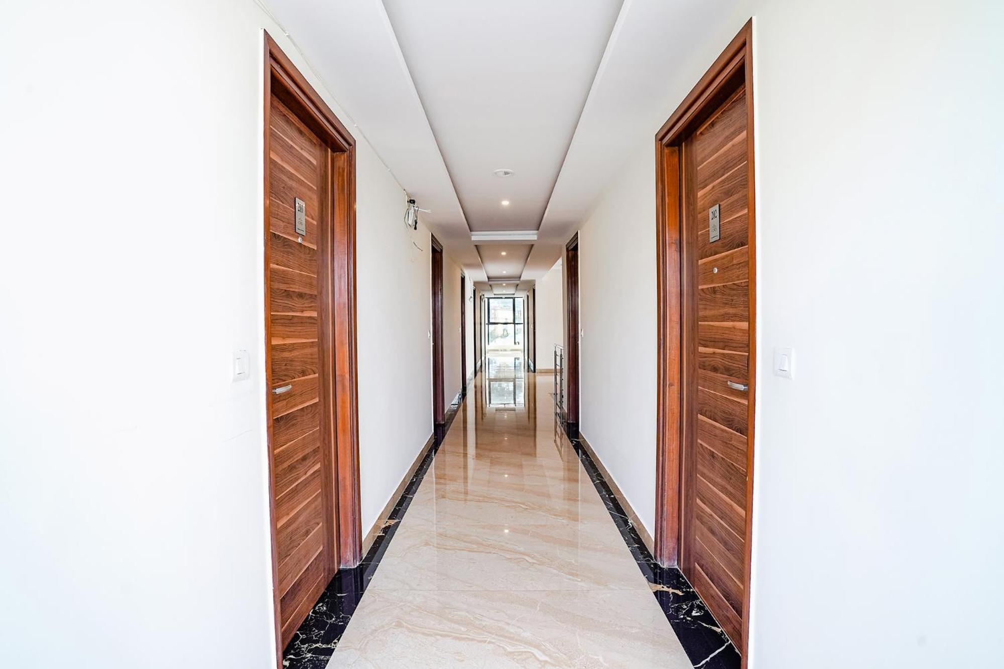 Fabhotel Wonder Stay Suite Rooms - Nr Aecs Layout Main Road Бангалор Экстерьер фото