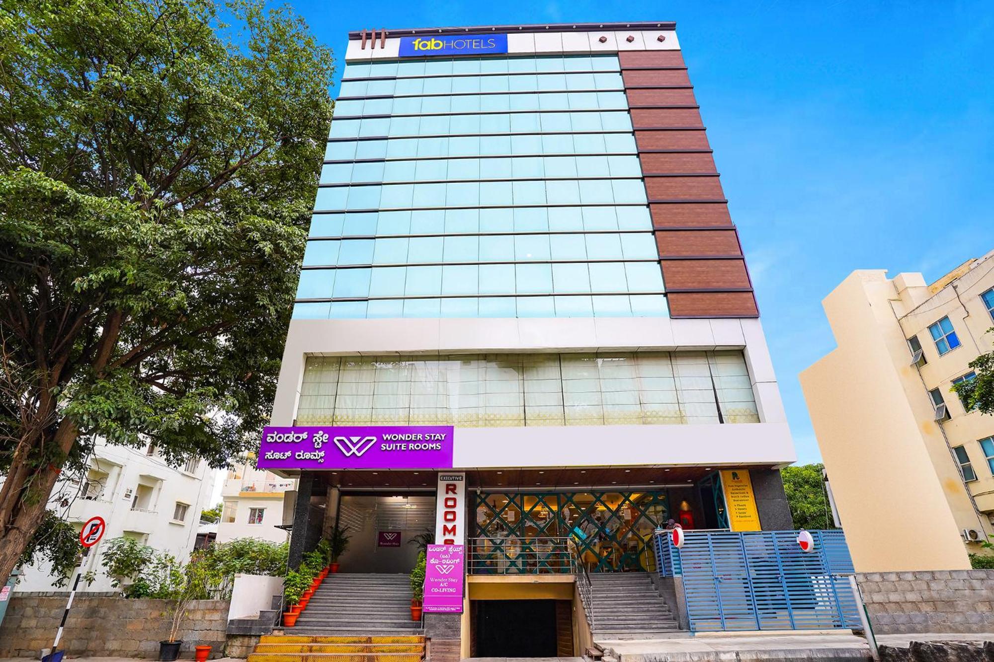 Fabhotel Wonder Stay Suite Rooms - Nr Aecs Layout Main Road Бангалор Экстерьер фото